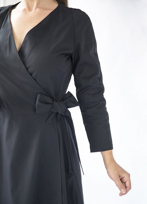 картинка Медицинский халат-платье "Алла" черный от интернет магазина