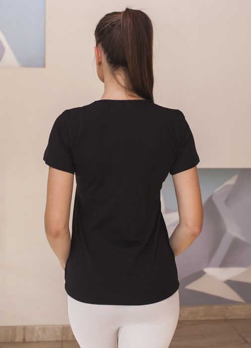 картинка Футболка женская черная с принтом "Легкие" от интернет магазина