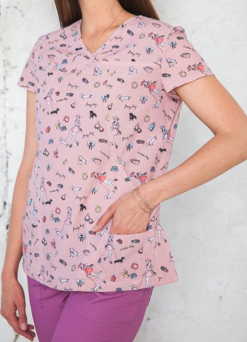 картинка Блузон "Виктория" с принтом розовые девочки от интернет магазина